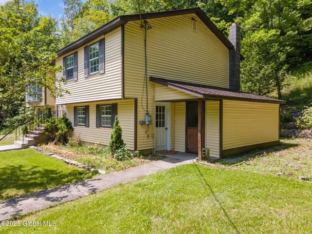 257 Lake Road, Cobleskill, NY 12043