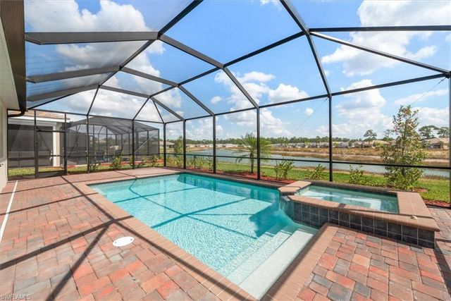 3061 Weston Manor DR, Alva, FL 33920