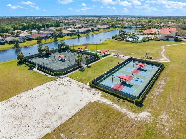 3061 Weston Manor DR, Alva, FL 33920