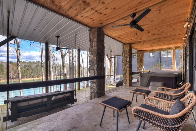 59 Chiefs Lane, Blue Ridge, GA 30513