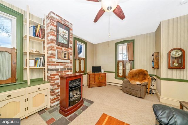 6710 FORD RD, Frederick, MD 21702