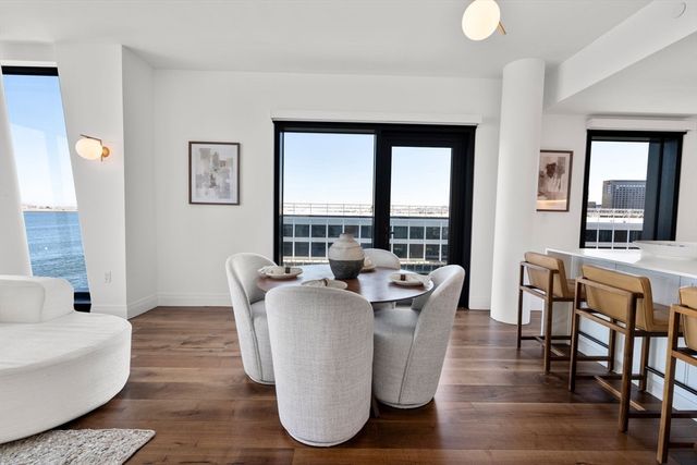 300 Pier 4 Blvd 6D, Boston, MA 02110