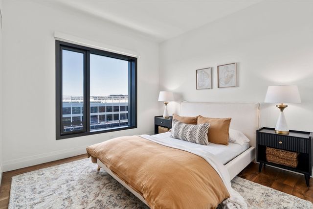 300 Pier 4 Blvd 6D, Boston, MA 02110