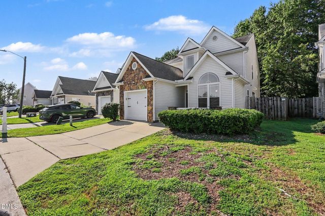 3140 La Costa Way, Raleigh, NC 27610