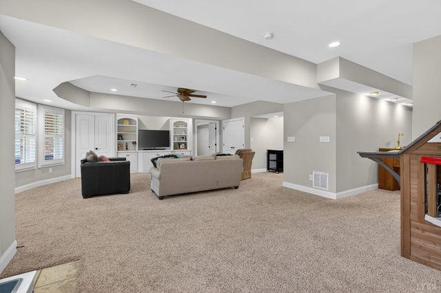 101 McKenna Circle, Lynchburg, VA 24503