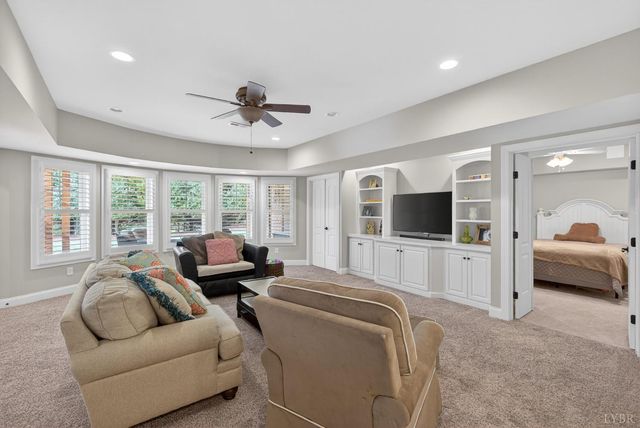 101 McKenna Circle, Lynchburg, VA 24503