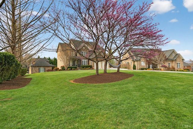 101 McKenna Circle, Lynchburg, VA 24503