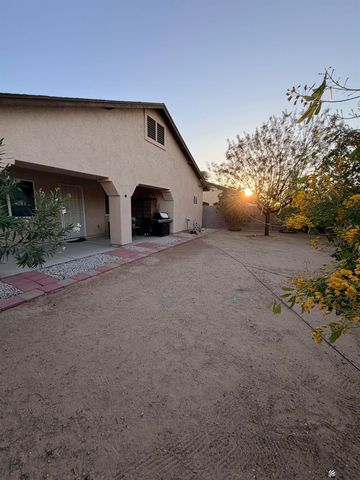 3670 E Los Olivos Dr, San Luis, AZ 85336