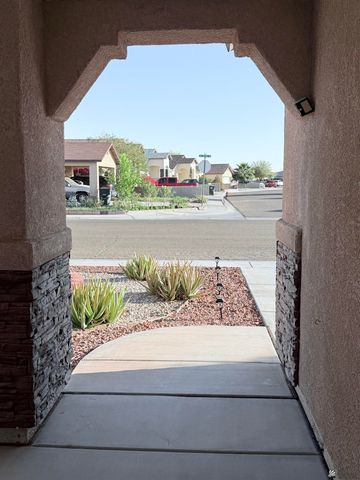 3670 E Los Olivos Dr, San Luis, AZ 85336