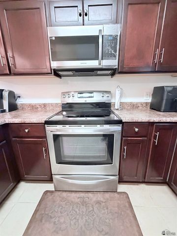 3670 E Los Olivos Dr, San Luis, AZ 85336