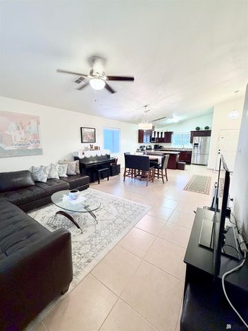 3670 E Los Olivos Dr, San Luis, AZ 85336