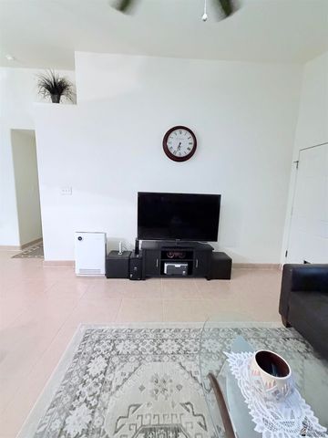 3670 E Los Olivos Dr, San Luis, AZ 85336