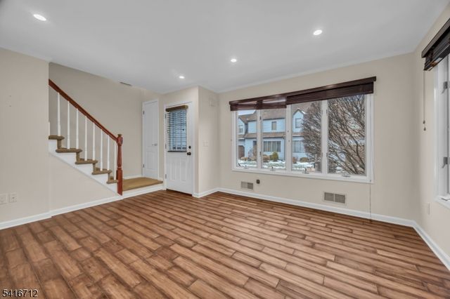 8 Village Park Ct 8, Scotch Plains Twp., NJ 07076