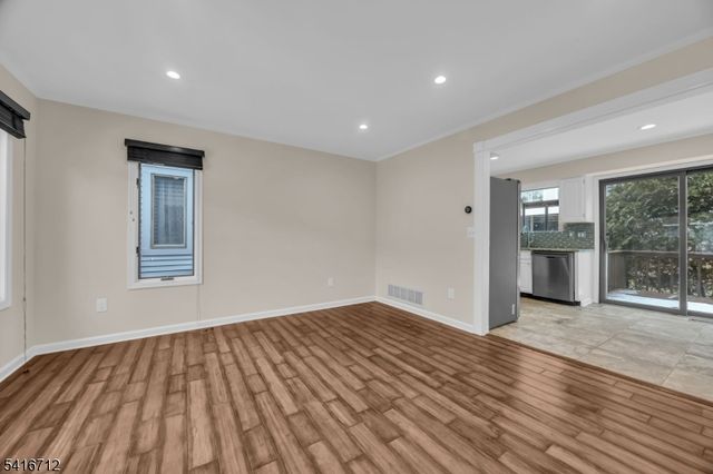 8 Village Park Ct 8, Scotch Plains Twp., NJ 07076