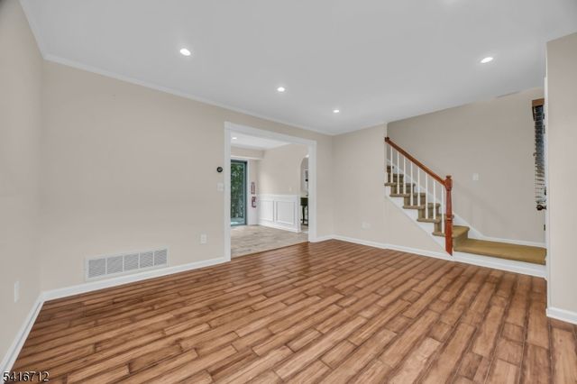 8 Village Park Ct 8, Scotch Plains Twp., NJ 07076