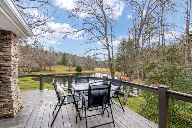960 Coles Crossing Road, Mineral Bluff, GA 30559