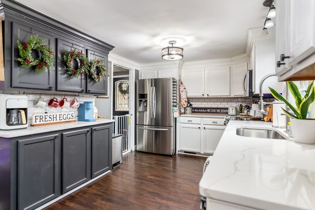 960 Coles Crossing Road, Mineral Bluff, GA 30559