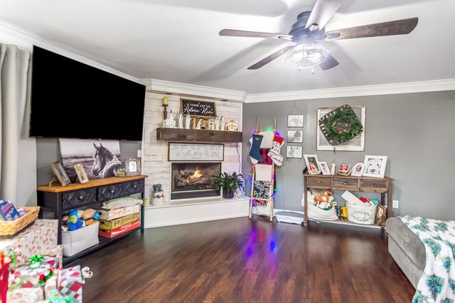 960 Coles Crossing Road, Mineral Bluff, GA 30559