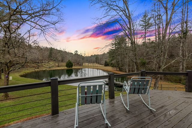 960 Coles Crossing Road, Mineral Bluff, GA 30559