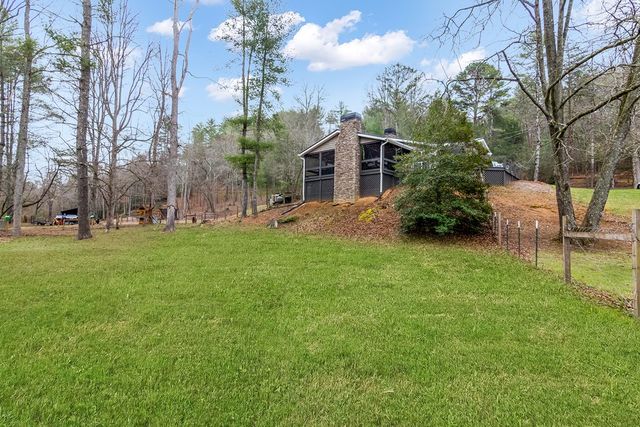 960 Coles Crossing Road, Mineral Bluff, GA 30559