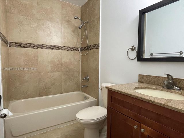 13355 NW 8th Ter, Miami, FL 33182