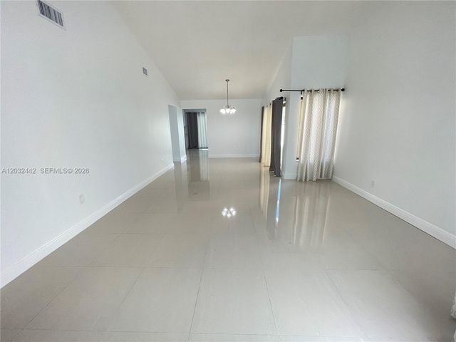 13355 NW 8th Ter, Miami, FL 33182
