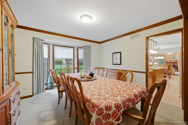 4735 Bentley Drive, Troy, MI 48098