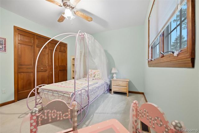 4735 Bentley Drive, Troy, MI 48098