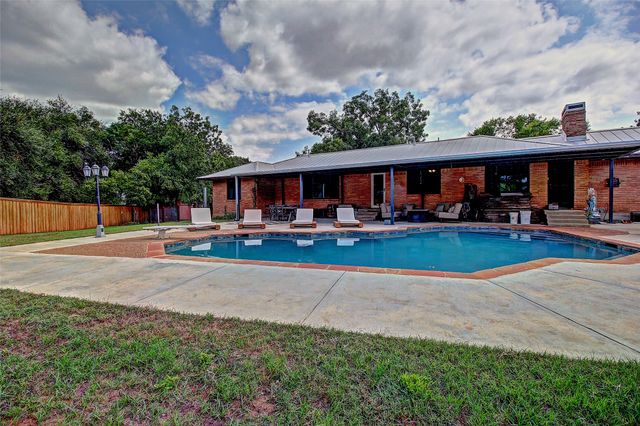 3615 Fritz Lane, Corinth, TX 76208