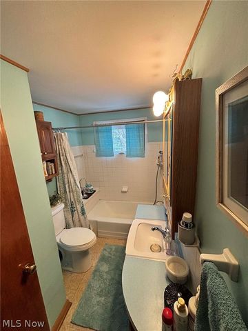 249 Liberty Street E, East Canton, OH 44730