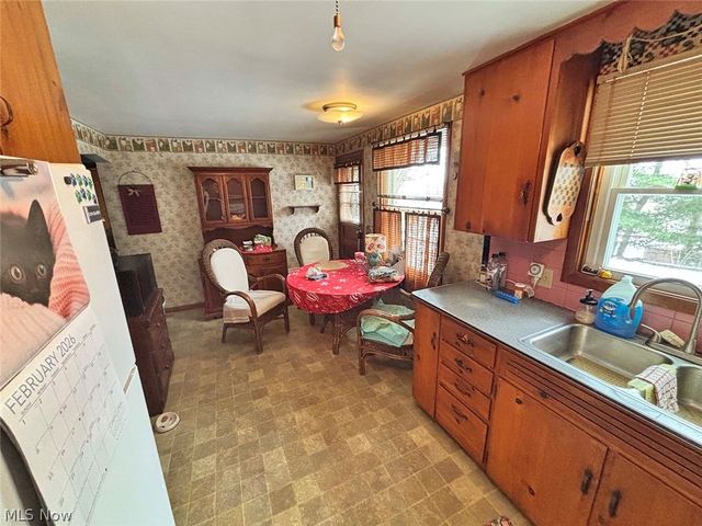 249 Liberty Street E, East Canton, OH 44730