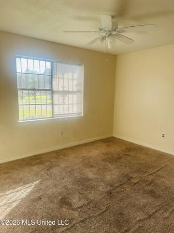 508 Queen Park Circle, Jackson, MS 39209