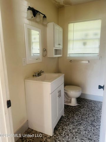 508 Queen Park Circle, Jackson, MS 39209