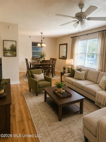 508 Queen Park Circle, Jackson, MS 39209
