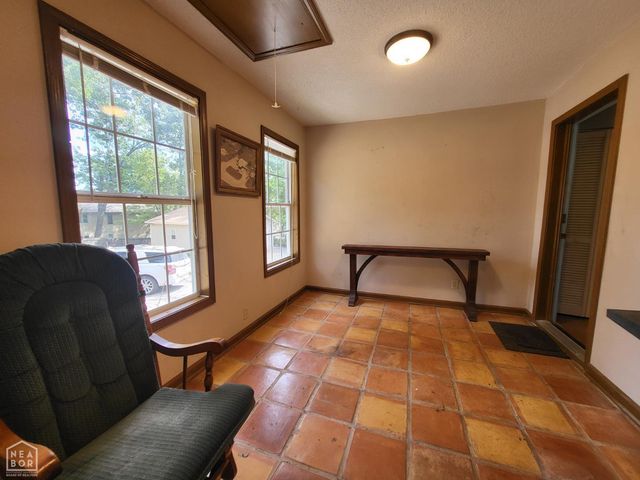 324 E Nettleton, Jonesboro, AR 72401