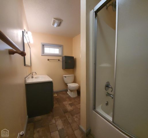 324 E Nettleton, Jonesboro, AR 72401