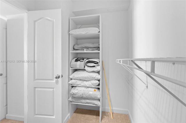 5600 Collins Ave 16Y, Miami Beach, FL 33140