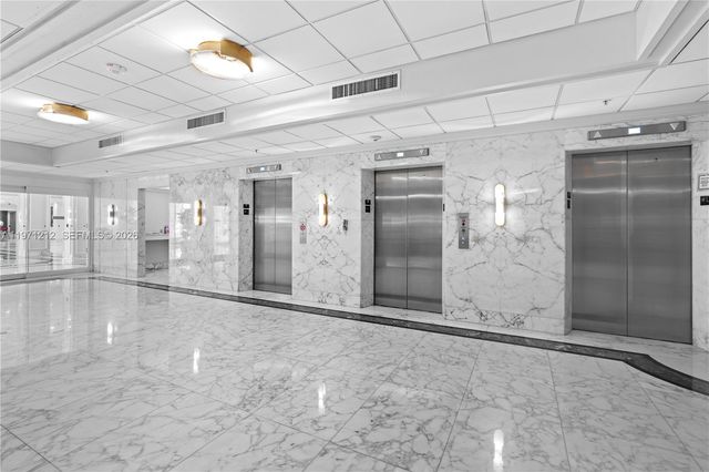 5600 Collins Ave 16Y, Miami Beach, FL 33140