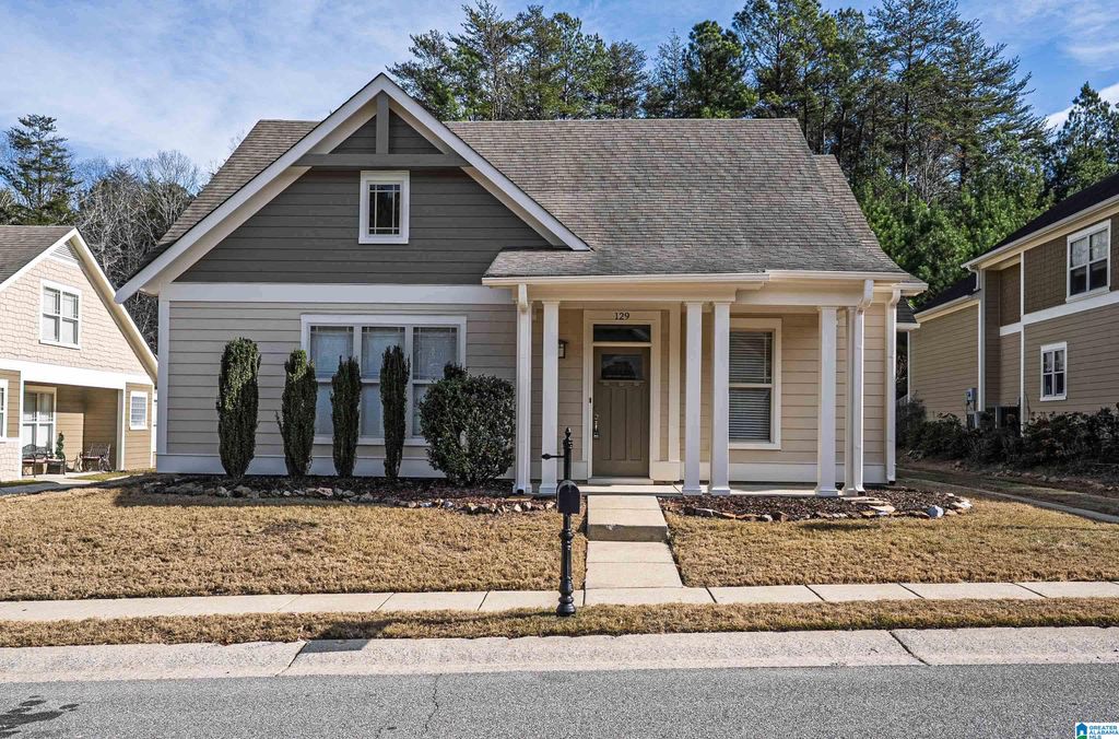 129 CHELSEA STATION DRIVE, Chelsea, AL 35043