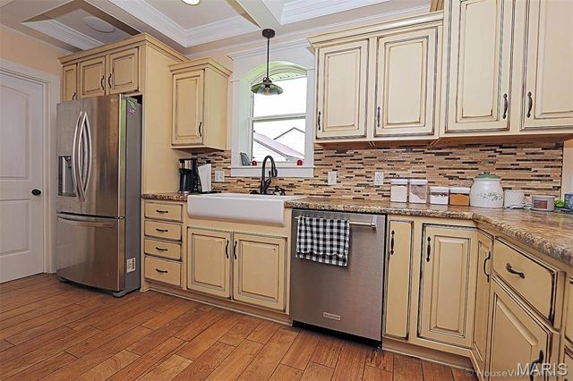 121 Missouri Street, Benton, MO 63736