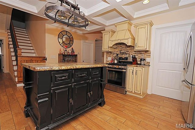 121 Missouri Street, Benton, MO 63736