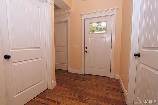 121 Missouri Street, Benton, MO 63736