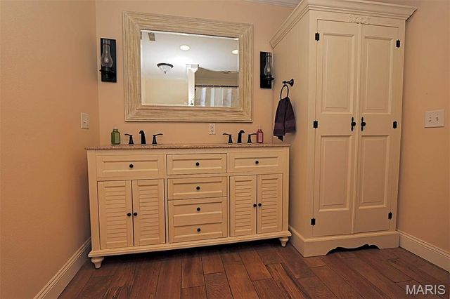 121 Missouri Street, Benton, MO 63736