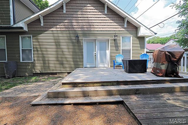 121 Missouri Street, Benton, MO 63736