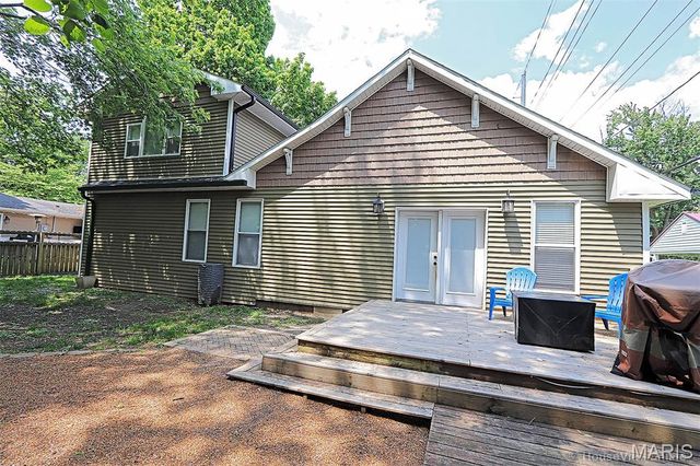 121 Missouri Street, Benton, MO 63736