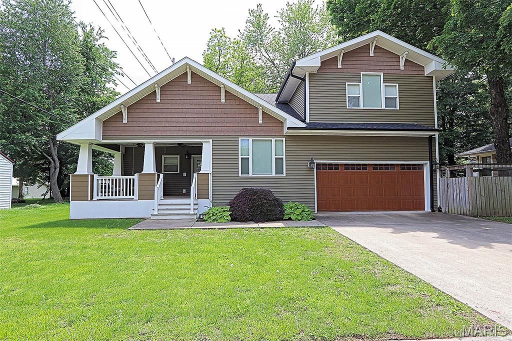 121 Missouri Street, Benton, MO 63736