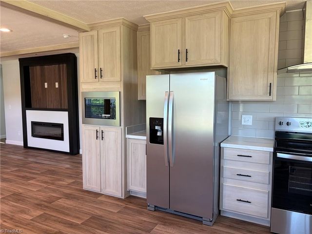 1250 Austin Little Mountain Road, Ronda, NC 28670