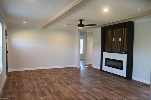 1250 Austin Little Mountain Road, Ronda, NC 28670
