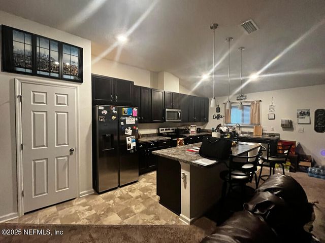 8284 VICTORY CROSSING Boulevard, Jacksonville, FL 32210