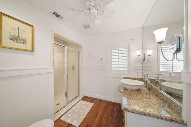 1033 Highland Street, Houston, TX 77009